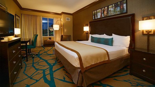 Riverwalk Casino Hotel Виксбург Номер фото
